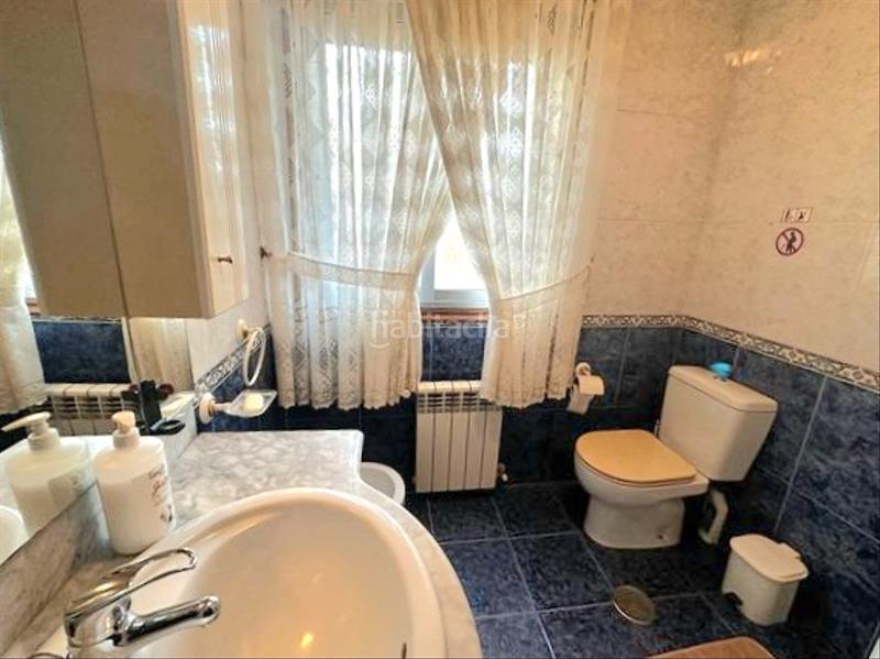 Foto f0410e7f-a2ab-4b90-b0b6-437a4b34f6a7. Haus mit parking in Moaña