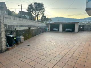 House in Estrada da Moureira