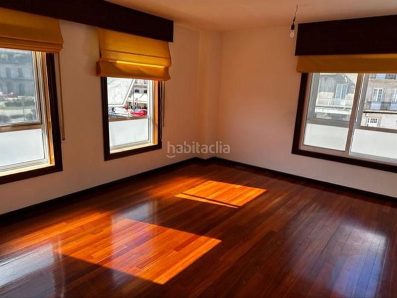 Foto b8daa4bc-2eb4-497c-9937-63f04bbd173c. Büro in Casco Vello Vigo