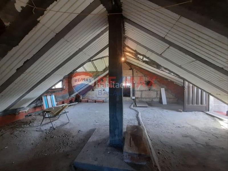 Foto 510fd082-c221-4043-bd8e-b9dfe16e9660. Casa en Sardoma - Castrelos Vigo