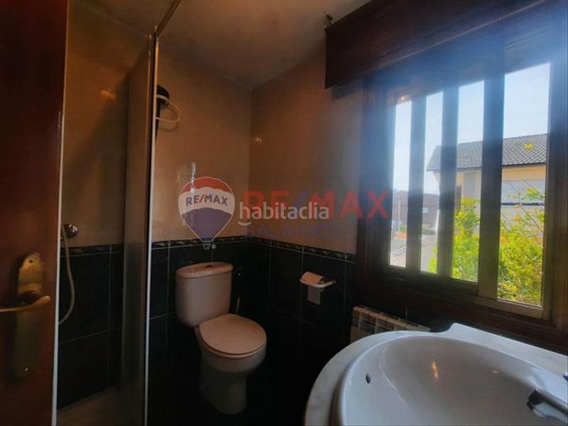 Foto d575855f-f0cb-42de-8731-5a8724f1166b. Casa en Sardoma - Castrelos Vigo