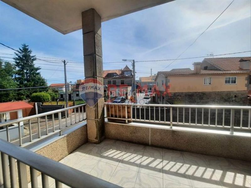 Foto 701bc936-c809-48dc-a589-ee05b57f2f26. Haus mit parking in Sardoma - Castrelos Vigo