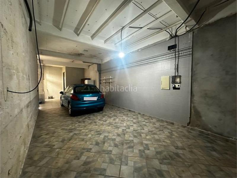 Foto cb88908a-9fcf-41cf-9cec-bdcd629d2a4a. Maison jumelée avec parking dans Guarda (A)