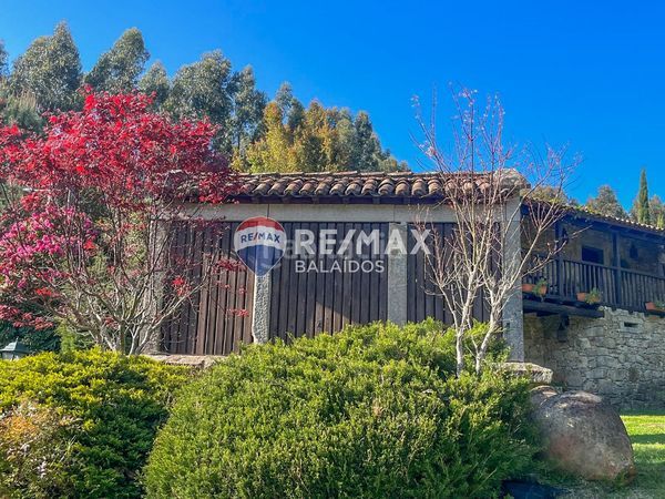 Foto 2f61b1c3-8f67-4755-9fa7-865344c649fc. Casa amb aparcament a Rosal (O)