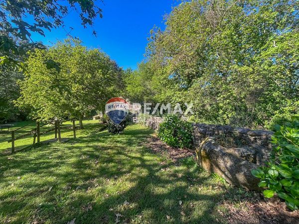 Foto 4bd1bd13-917d-44c8-9f08-dd3504e12023. Casa amb aparcament a Rosal (O)