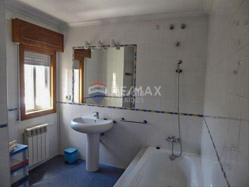 Foto d2f6996d-62fa-43b3-80e4-eac9b1590217. Casa en Baiona