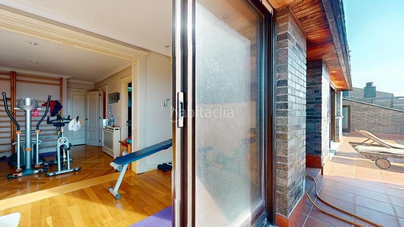 Foto fb2dc07d-ed54-42b7-9ac6-45e0ef3707c5. Zweistöckige wohnung mit heizung parking pool in O Castro Vigo