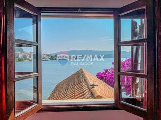 Casa a schiera  A rúa