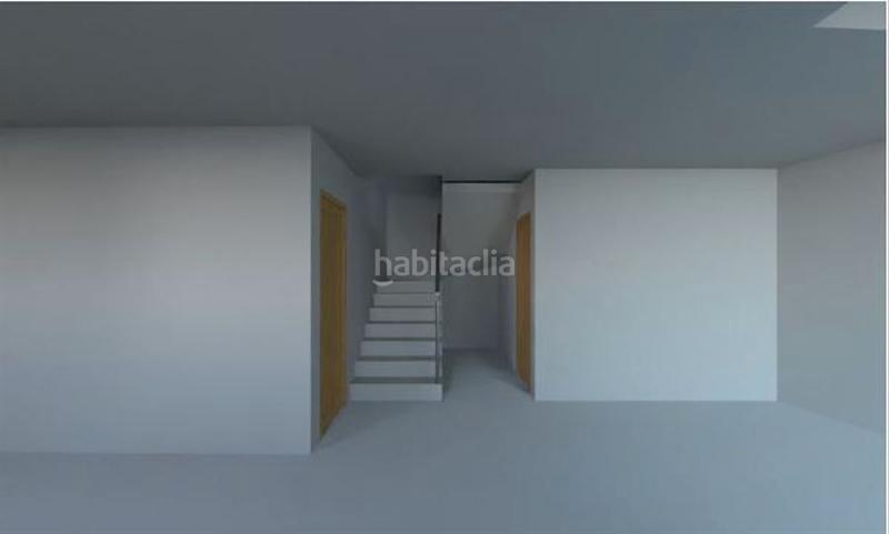 Foto ff368a24-1495-4df0-ac44-d4b837117525. Haus mit parking in Plaza de la industria Vigo