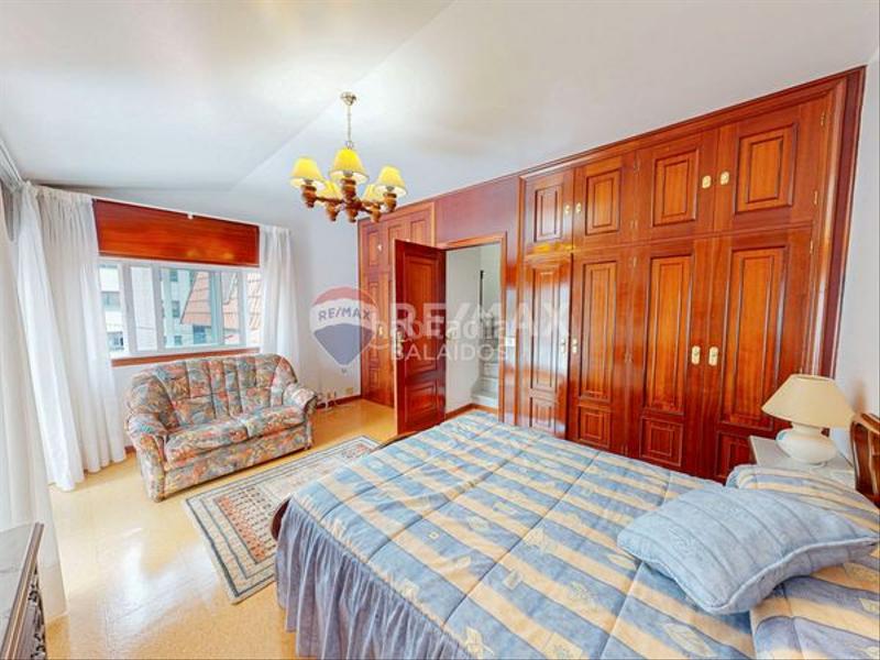 Foto 87ac4628-8e4a-4d4f-b5bb-8ec46643fa02. Casa adossada amb calefacció aparcament a Sardoma - Castrelos Vigo