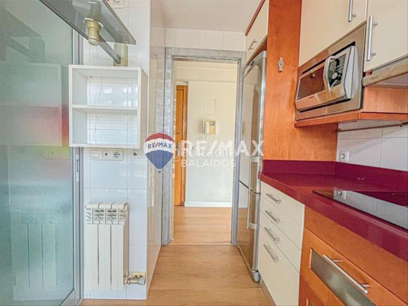 Foto 529a0783-f5a2-4415-8e33-f9ad91321d77. Duplex avec chauffage parking dans Zona Fernández Labreda Pontevedra