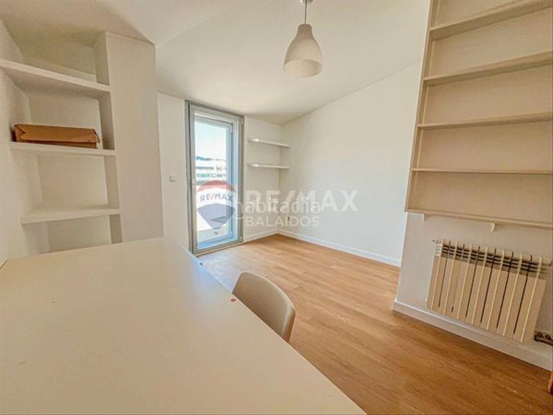 Foto 7f4bc134-791e-41e8-9d44-ab129144e77f. Duplex avec chauffage parking dans Zona Fernández Labreda Pontevedra