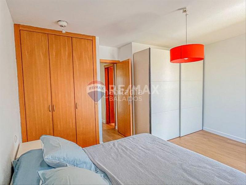 Foto a8ee71c1-6cb8-4fb3-9584-969dc09c239e. Zweistöckige wohnung mit heizung parking in Zona Fernández Labreda Pontevedra