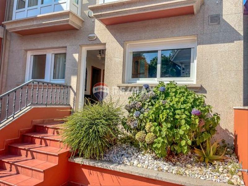 Foto 06411722-e8db-4930-b64d-1a98c3831433. Maison jumelée avec chauffage parking dans Sanxenxo pueblo Sanxenxo