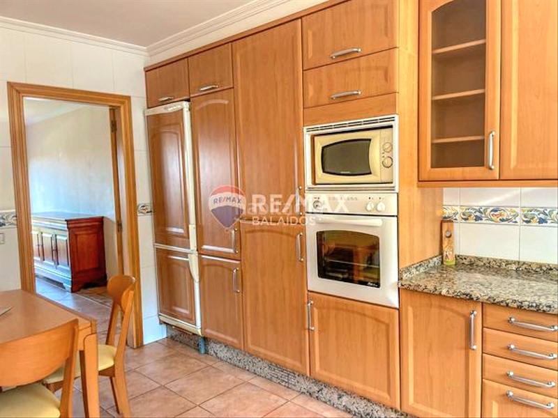 Foto 3706d746-b664-4f85-a181-4c4c0df41a1a. Maison jumelée avec chauffage parking dans Sanxenxo pueblo Sanxenxo