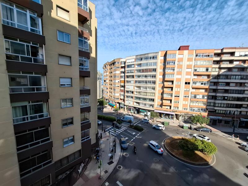 Foto f5feb7a6-6337-422d-8358-b1fd0f3c8bfb. Piso en travesía de Vigo - san xoán Vigo