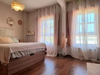 Zweistöckige Wohnung  Rúa portela