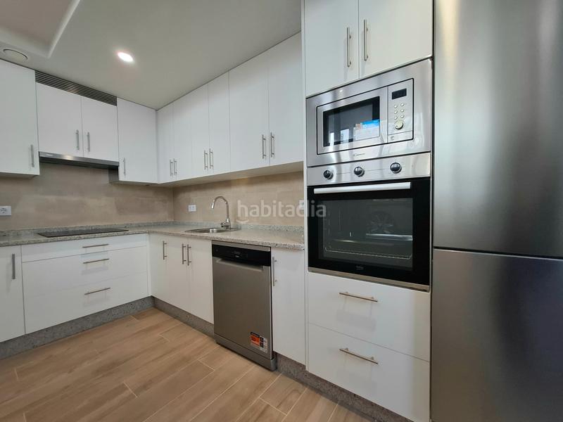 Foto 0eee9e91-44bd-4782-a979-c6f9e47aab92. Appartamento con riscaldamento in As Travesas - Balaidos Vigo