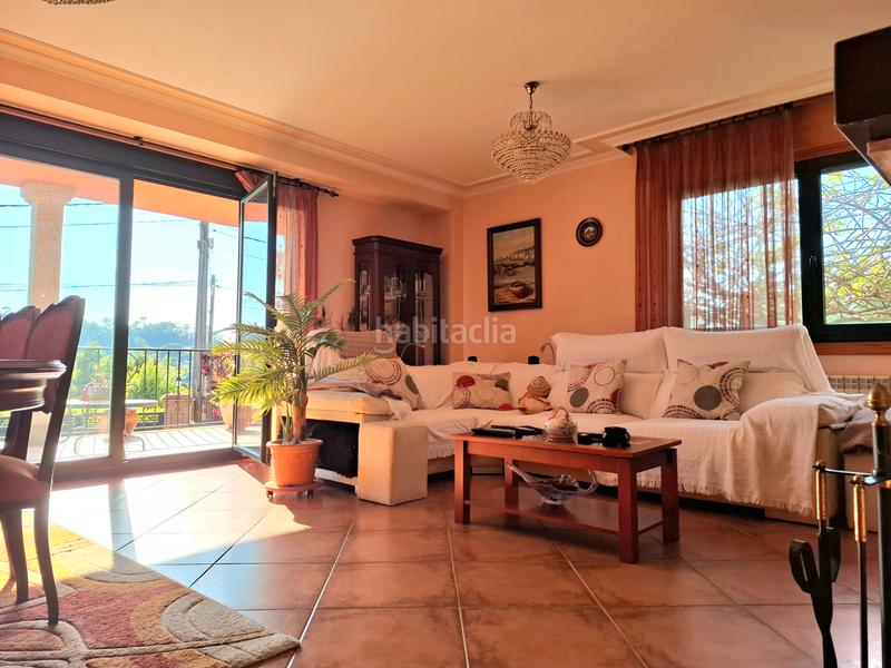 Foto 77257e4a-507e-4839-a0d7-deec41c860a1. Casa en Gondomar