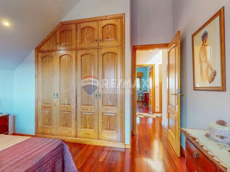 Foto f28fc7bc-b7ef-435c-ad26-5c8f0e8aaceb. Casa en Gondomar