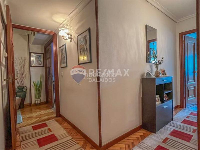 Foto 63c494dc-6fb2-4ec8-8c6b-f7bb59c9b543. Appartement avec chauffage parking dans As Travesas - Balaidos Vigo