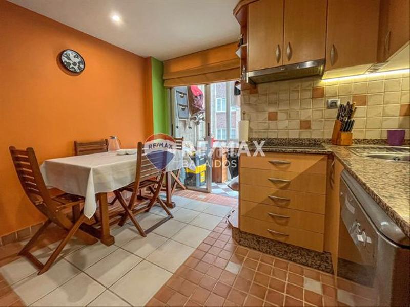 Foto 90d7ad15-5dec-4846-b687-288c8db443a1. Appartamento con riscaldamento in O Castro Vigo