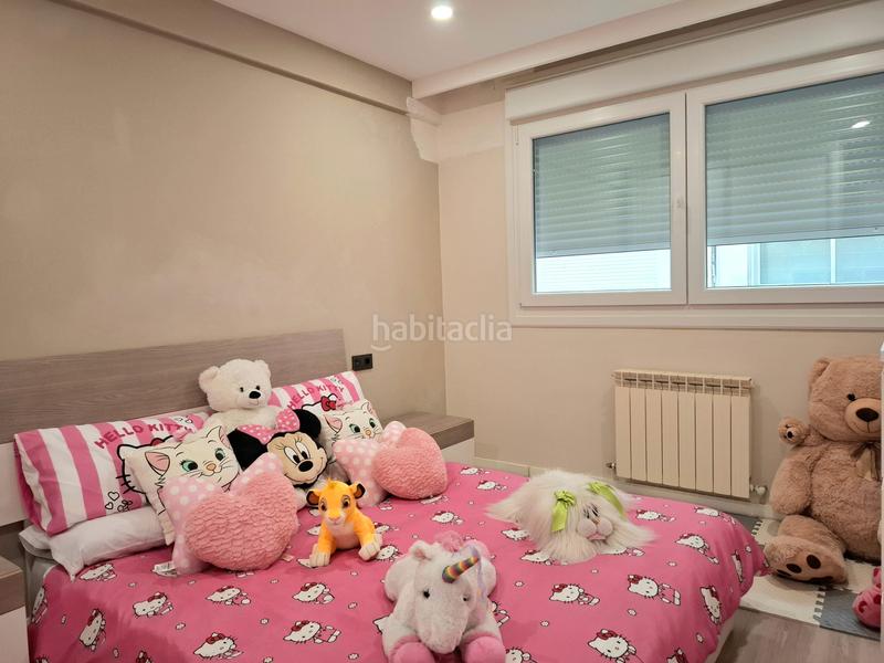 Foto 9c023f80-27b7-4725-bfd0-d36713ff2ea3. Appartamento con riscaldamento parcheggio in Berbés - Peritos Vigo