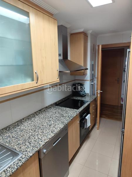 Foto 4f6fa49c-2e97-4d04-9c19-cb3f9bc7295c. Pis amb calefacció aparcament a A Salgueira - O Castaño Vigo