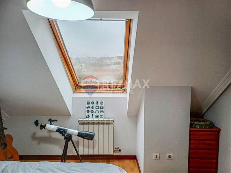 Foto fadaa93c-d1a8-4bc1-a34a-db97c3235949. Flat with heating parking in Alcabre Vigo