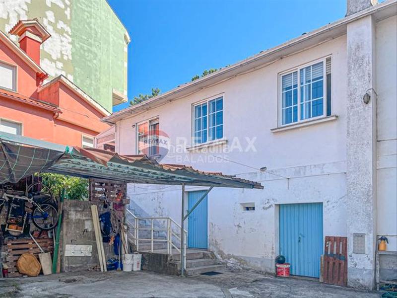 Foto 35da50ee-6d1a-466d-88fd-0daa536c973e. Casa aparellada amb calefacció a Cangas pueblo Cangas