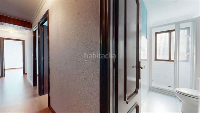 Foto 739beb69-b715-4064-804d-d90c7e3a37a9. Flat with heating parking in Fátima Vigo