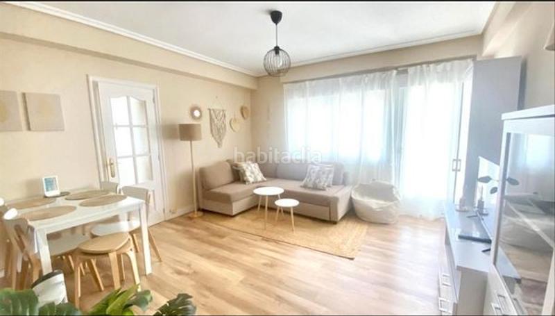 Foto 51f3d5ec-e8c1-4b3f-bf00-366506c7e690. Flat with heating parking in Alcabre Vigo