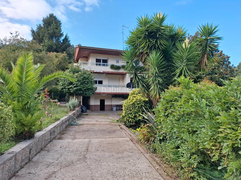 Foto 1098c29b-6126-44aa-aa7f-f4fc6dadd10a. Maison jumelée avec parking dans Valadares - Beade Vigo