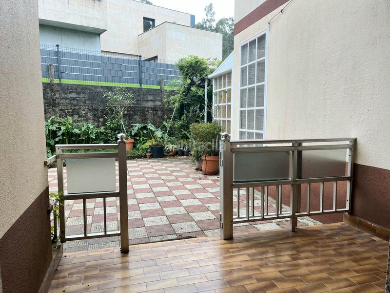Foto 9e126b6d-e7de-49e5-8d19-9449311dc753. Maison jumelée avec parking dans Valadares - Beade Vigo