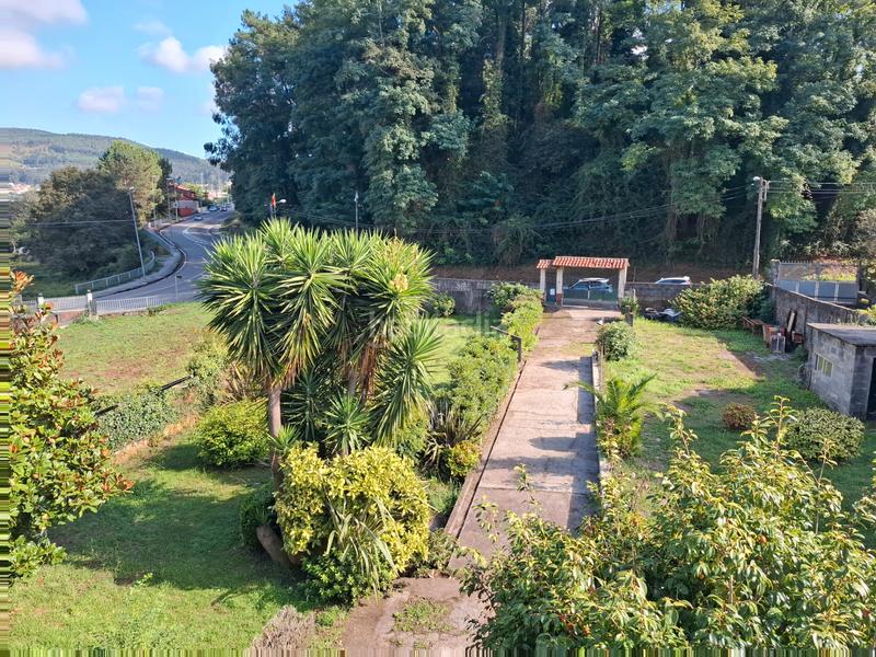 Foto 400f5649-aaa4-4fd0-a900-3aec1e7c280e. Towny house with parking in Valadares - Beade Vigo