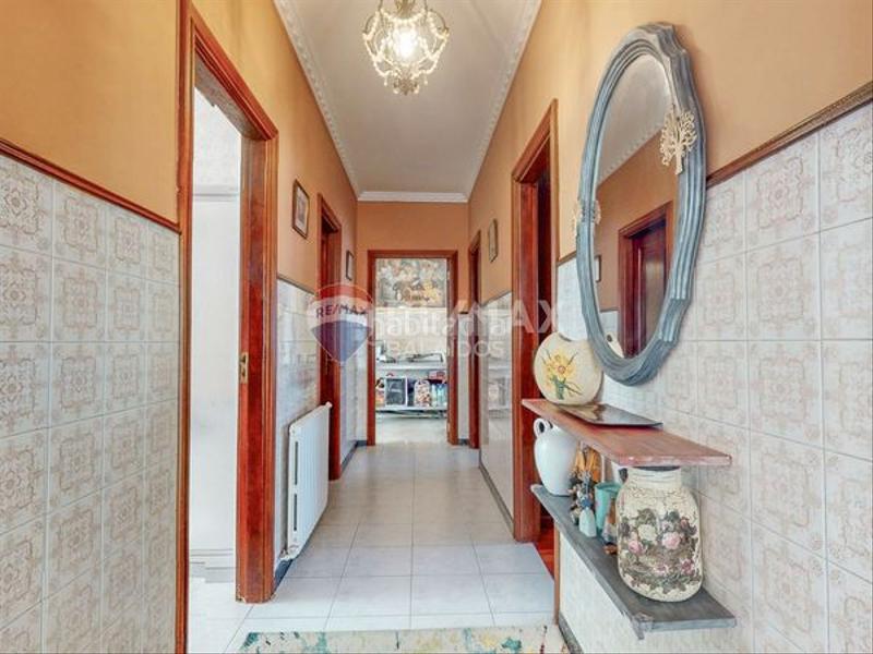 Foto ee687e5e-8de9-4178-96bb-481c7f76d240. Casa bifamiliare con riscaldamento in Cangas pueblo Cangas