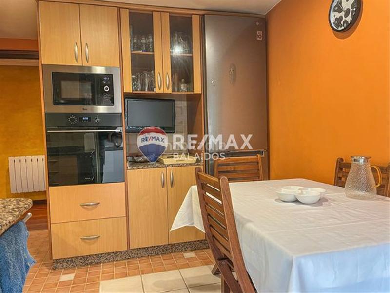 Foto a06bb7d4-2923-4fac-b9ac-7cee1efcddb7. Etagenwohnung mit heizung in O Castro Vigo