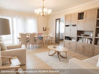 Etagenwohnung in Avenida das Camelias