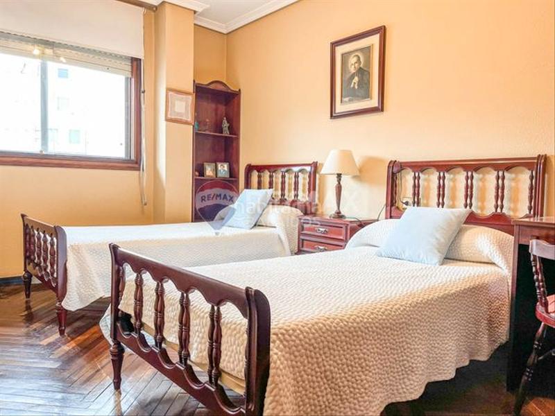 Foto bb8780cd-c912-4d66-a343-81d04f5e9a8d. Etagenwohnung mit heizung parking in Camelias - Pi y Margall Vigo