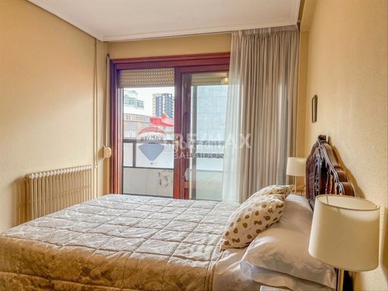 Foto 00092173-5767-4818-a83c-a8f97e9b5160. Flat with heating parking in Camelias - Pi y Margall Vigo