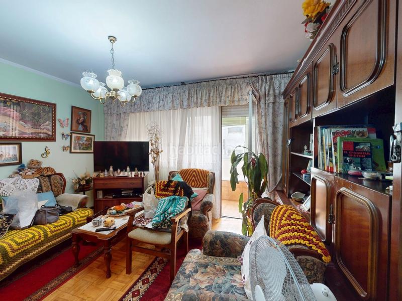 Foto 20e6b3d3-d5a7-4fdd-9bcb-e0b893bb6317. Appartamento con riscaldamento parcheggio in O Castro Vigo