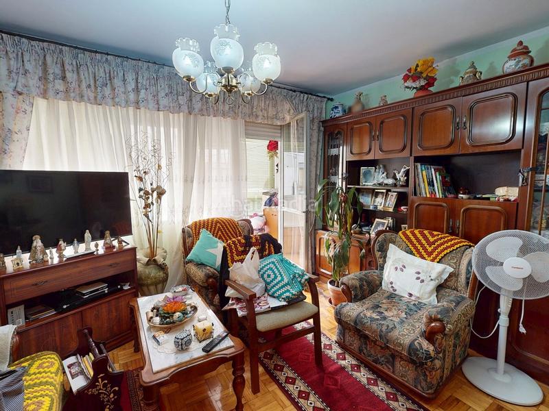 Foto 0841cd3e-e204-46a4-bcaf-2dba4566211a. Flat with heating parking in O Castro Vigo