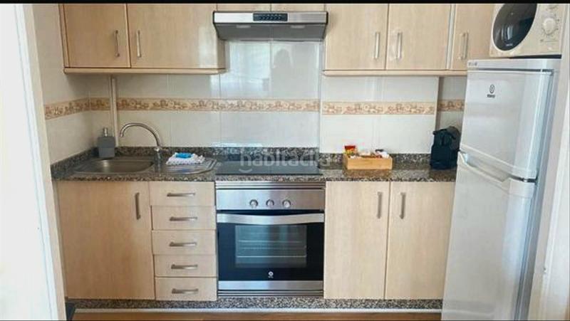 Foto df74aa41-63a6-44f2-9206-fc7b4f1aa73e. Flat with heating parking in Alcabre Vigo