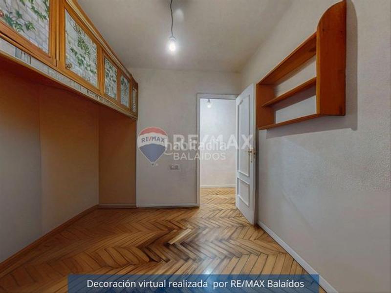 Foto 72eadcf8-9e88-4bc9-ad06-36c950ba6834. Appartement avec chauffage dans Plaza de la industria Vigo