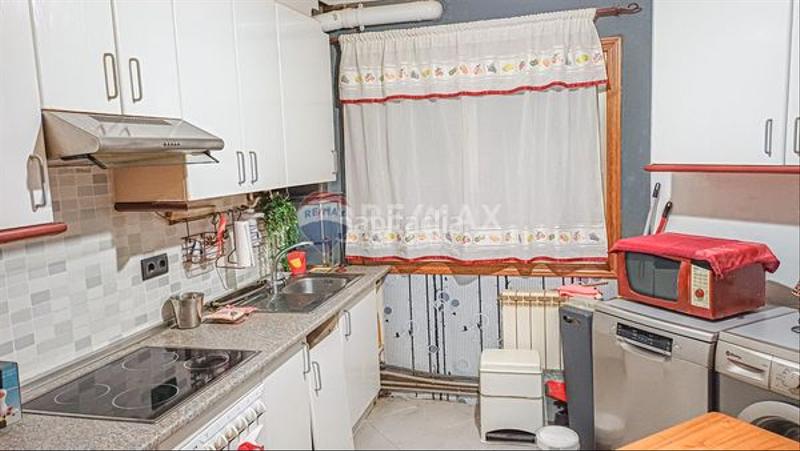 Foto deab3b66-adc4-4df3-a952-bc8f1c665481. Appartement avec chauffage dans Plaza de la industria Vigo