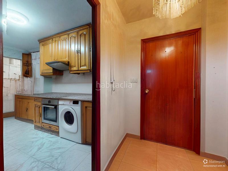 Foto bf5fce84-5d8a-4c9f-a971-63c46517516b. Etagenwohnung mit parking in O Castro Vigo