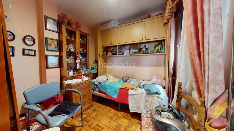 Foto c155418f-adc3-4852-9b12-e8f91a5a6191. Etagenwohnung mit parking in O Castro Vigo