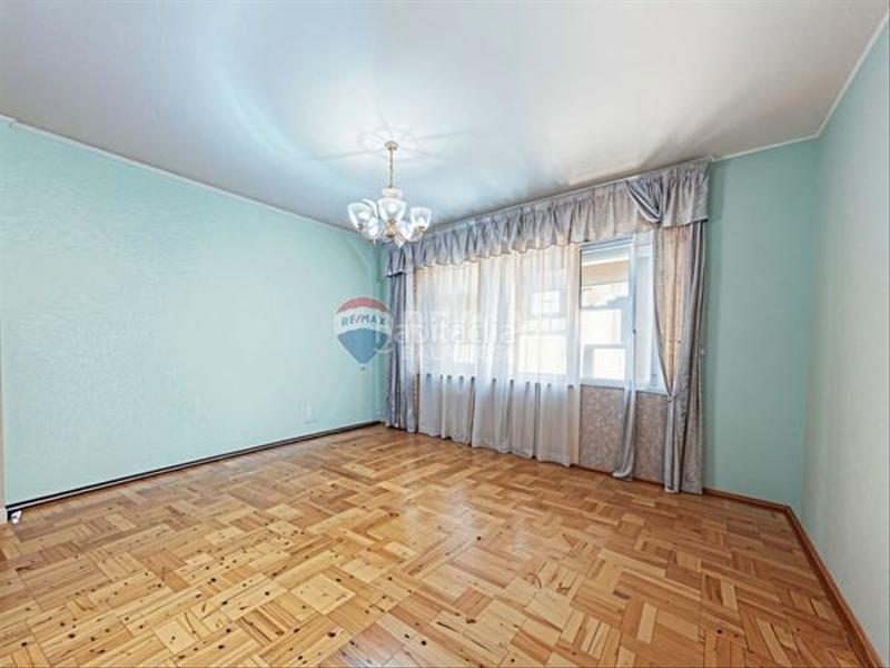 Foto 59df849e-ecba-4857-abdb-4b0be025636f. Pis amb aparcament a O Castro Vigo