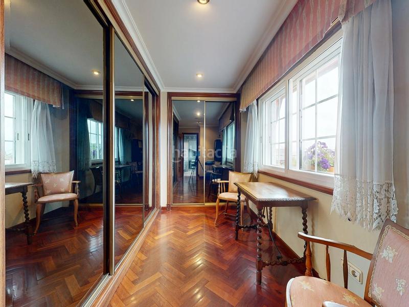 Foto 62fe1005-dbbd-4bdf-8cf3-3e0d8b7aa56c. Casa con camino riscaldamento parcheggio piscina in Porriño (O)