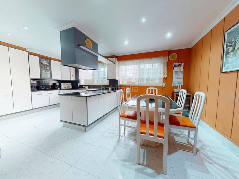 Foto b6233549-5a01-4c19-87c3-66239c77c1ba. Casa con camino riscaldamento parcheggio piscina in Porriño (O)